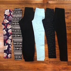 Girls Bottoms Leggings Pants Bundle 
10 Large
Black Arrows Snowflake Moose Santa